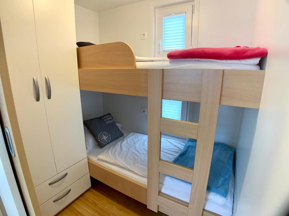 Bellavista Houseboat Apartment Portorose מראה חיצוני תמונה